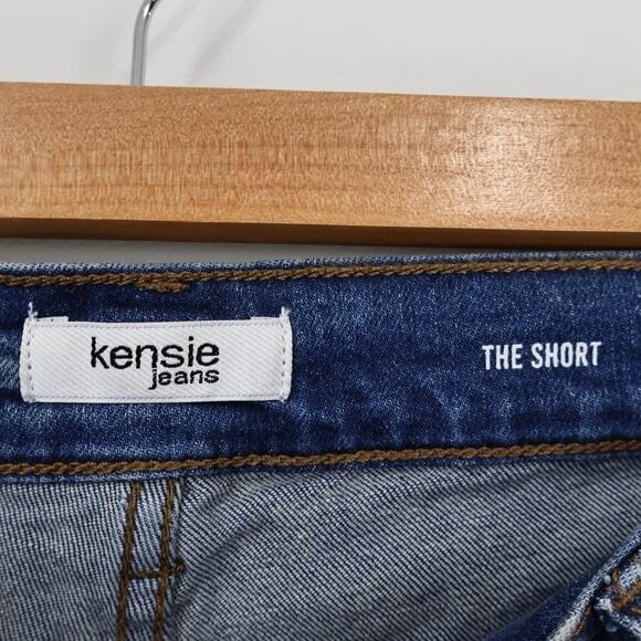 NWT Kensie The Short Mid Rise Double Roll Cuff Lithgow With Destruction 6/28 - Picture 7 of 9